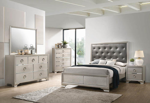 Salford 4-piece Eastern King Bedroom Set Metallic Sterling image