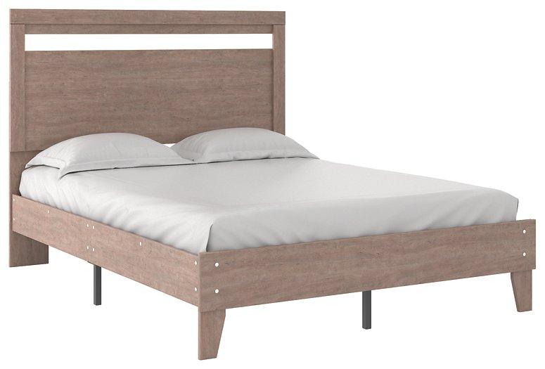 Flannia Bedroom Set