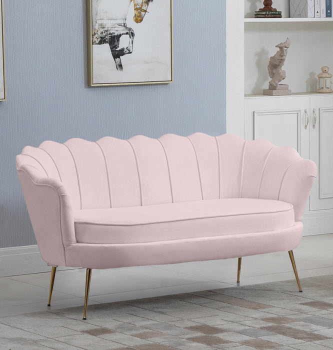 Gardenia Pink Velvet Loveseat