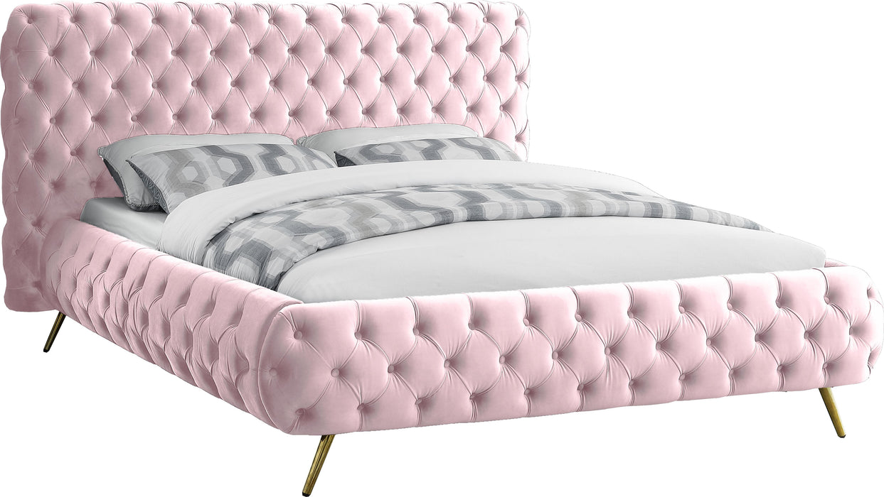 Delano Pink Velvet Queen Bed image