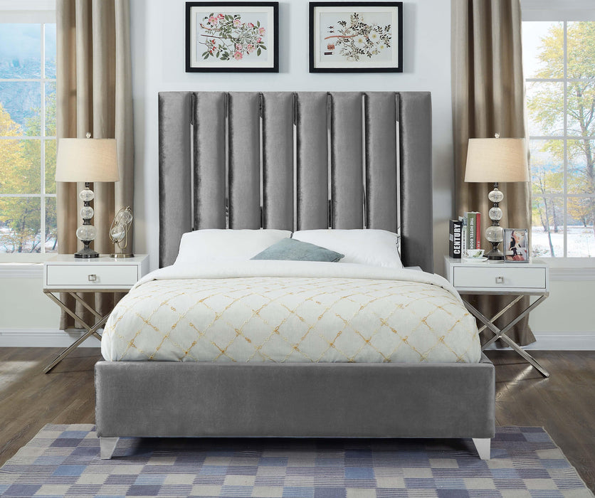 Enzo Grey Velvet Queen Bed