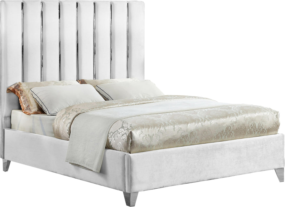 Enzo White Velvet Queen Bed image